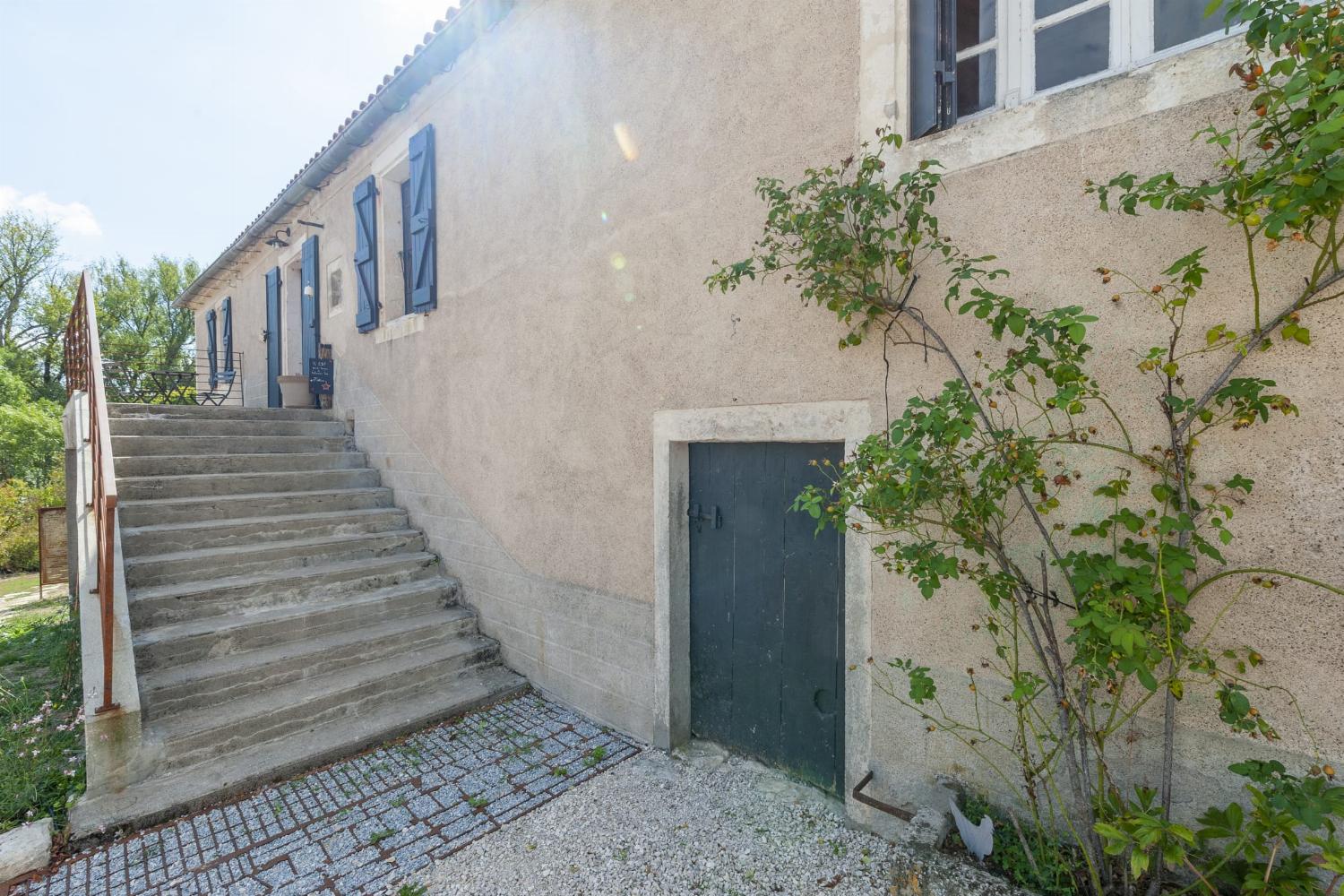 Rental home in Lot
