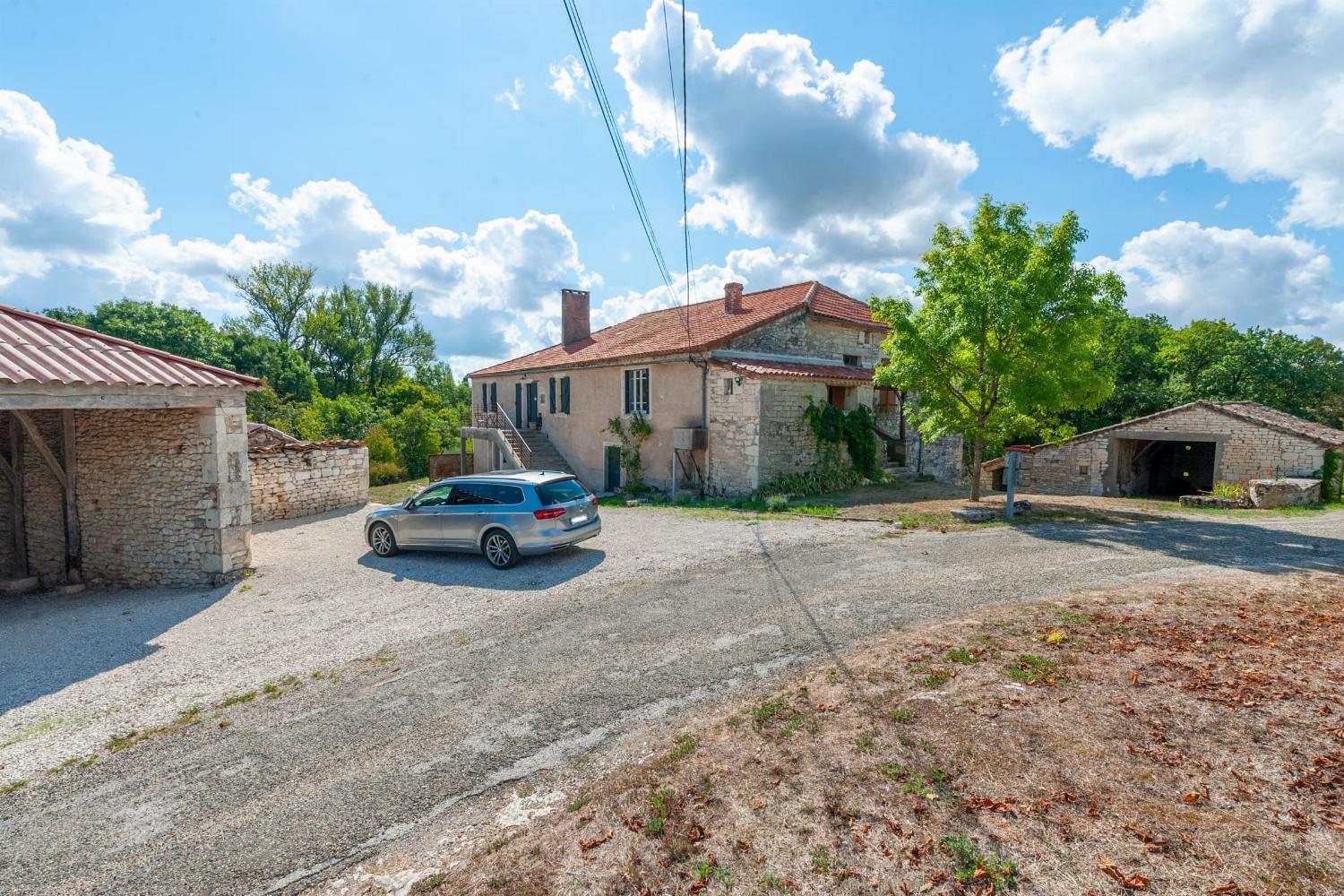Rental home in Lot
