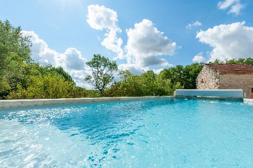 Private pool