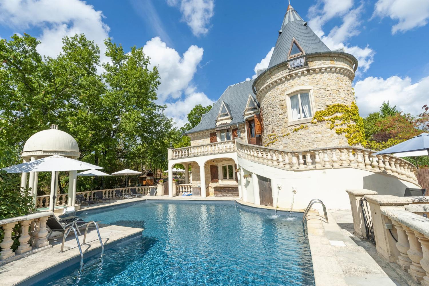 Holiday château in the Lot with private heated pool