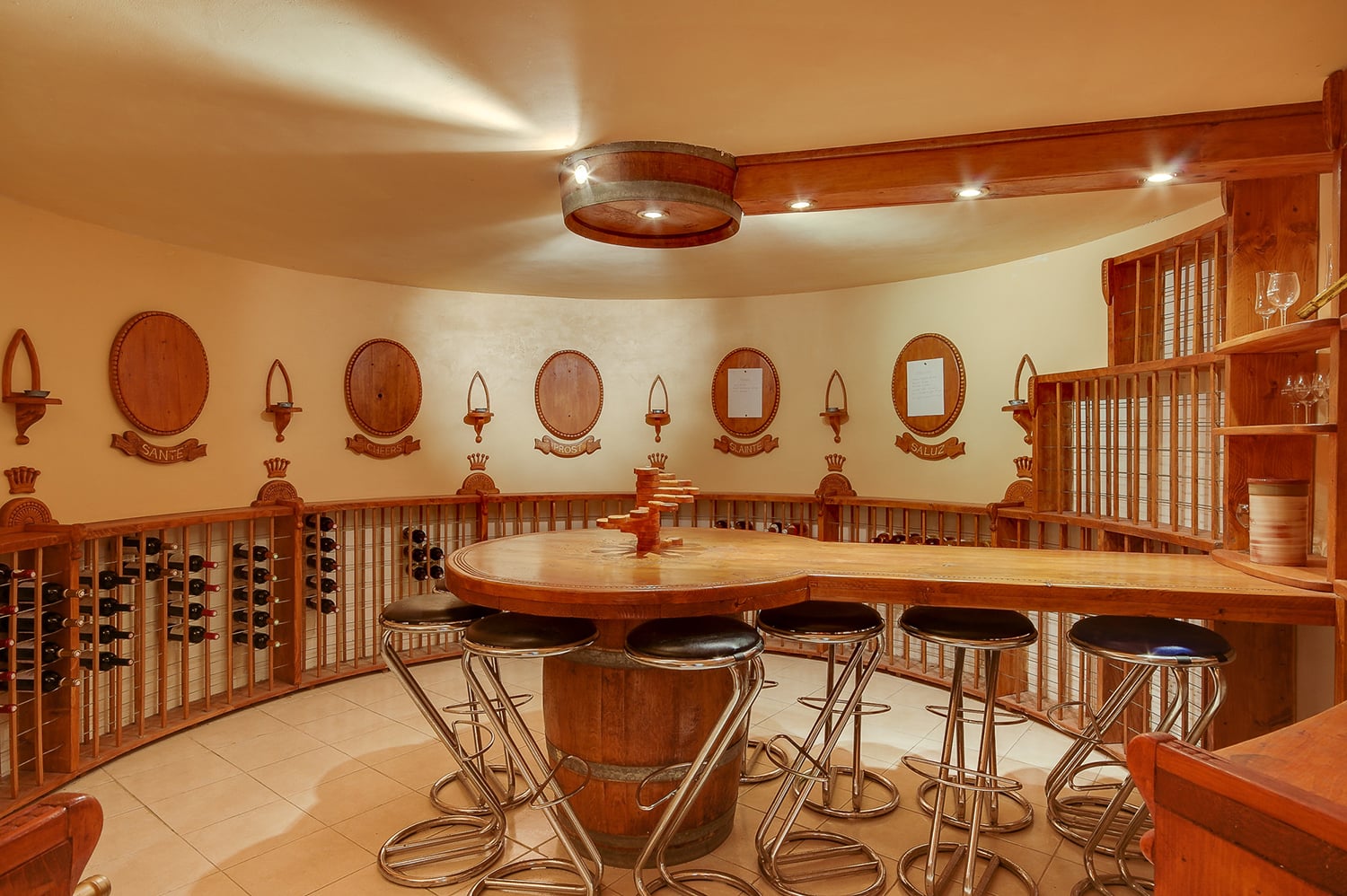 Wine cave | Holiday château in Cambayrac Wine cave | Holiday château in Cambayrac