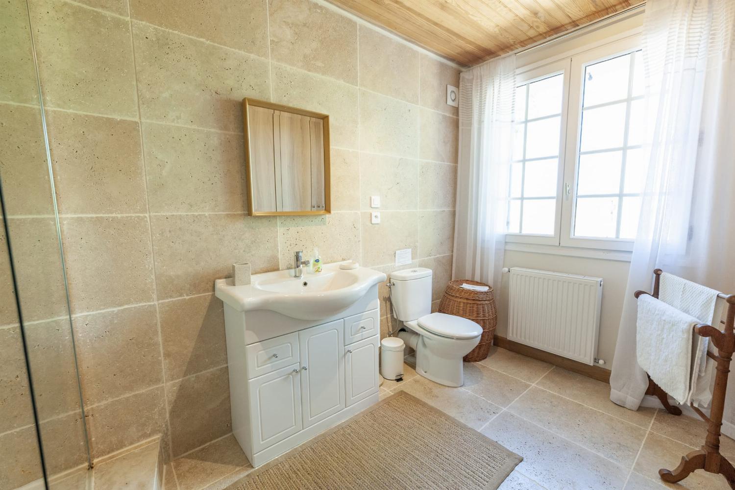 Bathroom | Holiday home in Lot-et-Garonne