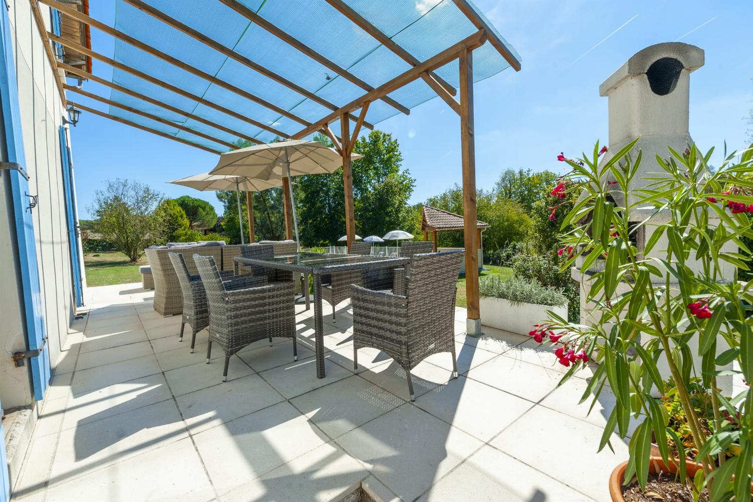 Dining terrace