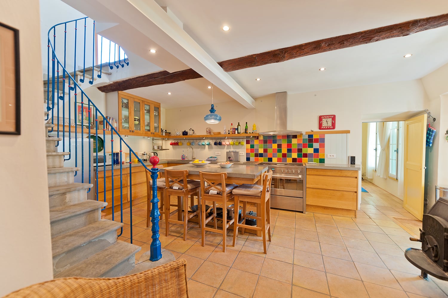 Dining room | Rental home in South of France