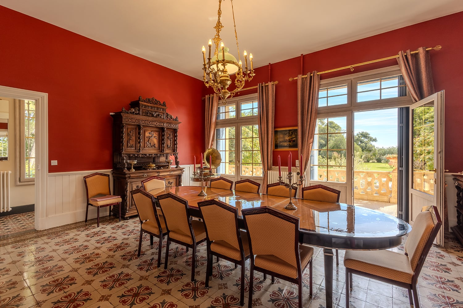 Dining room | Holiday château in Olonzac