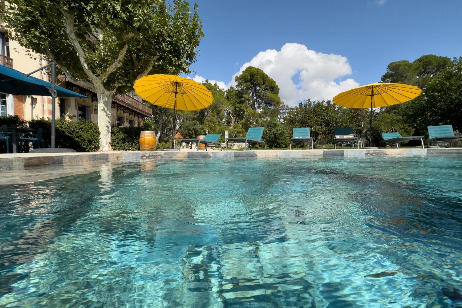 Private pool | Holiday château in the South of France