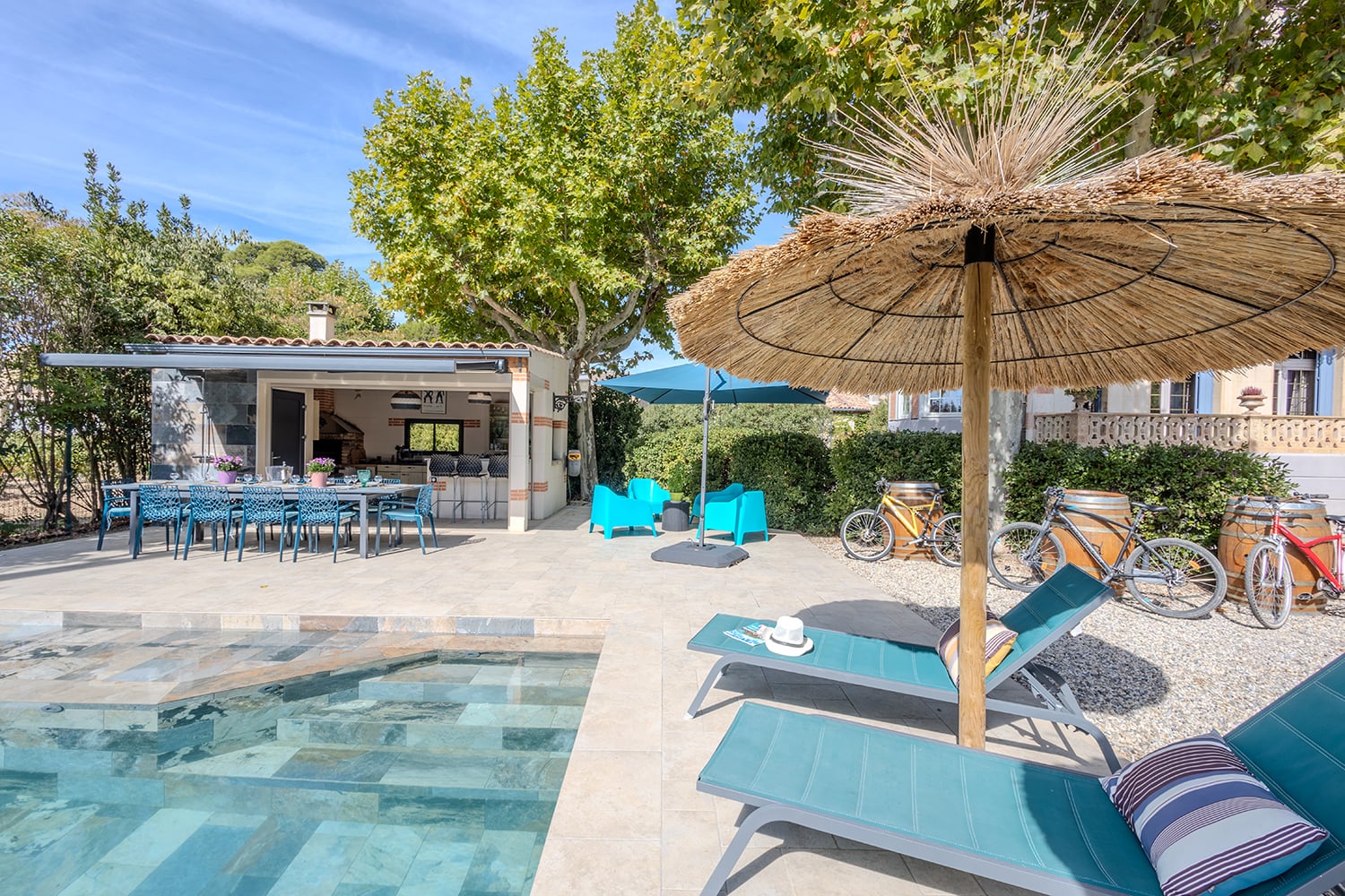 Private pool