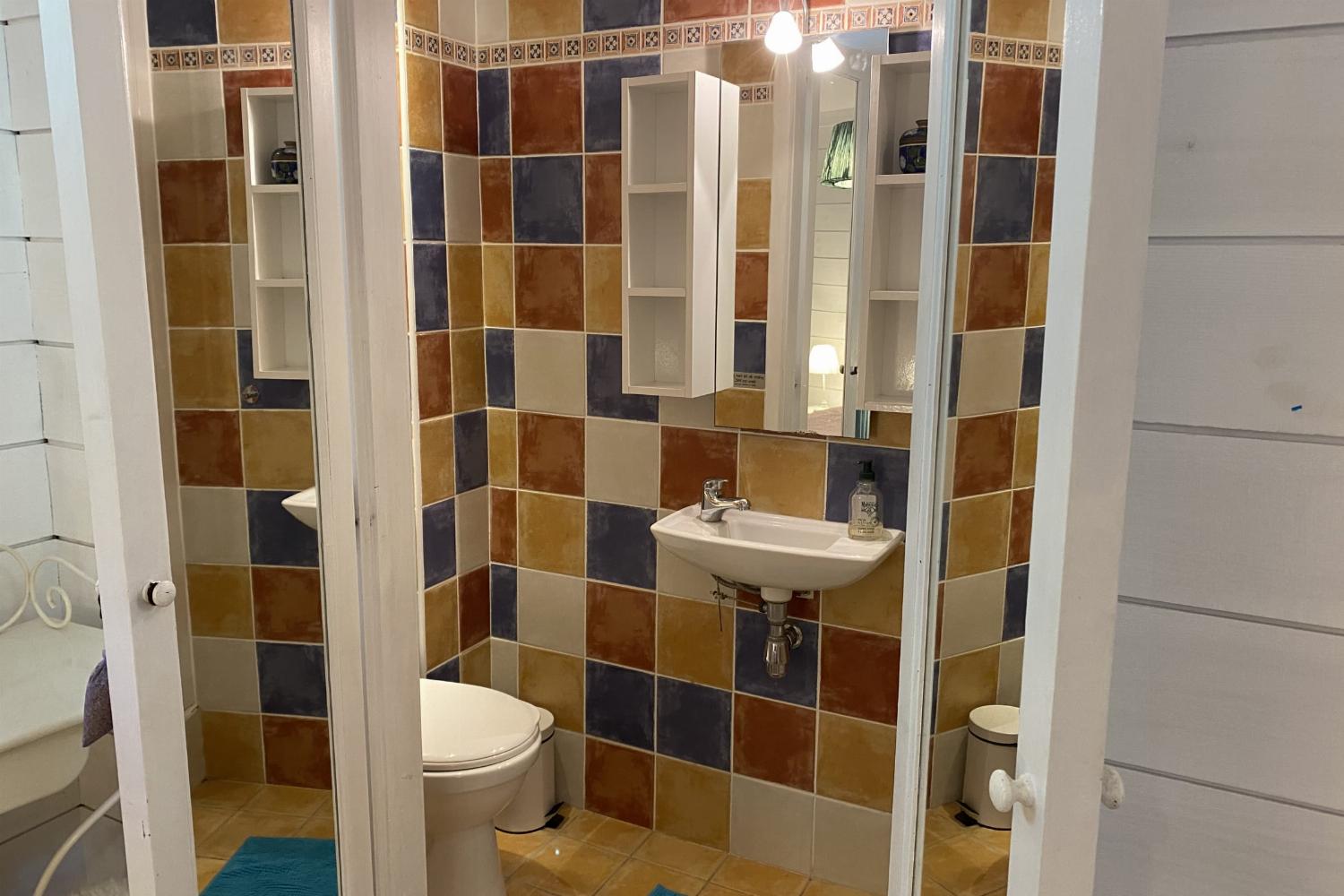 Bathroom | Holiday home in South of France