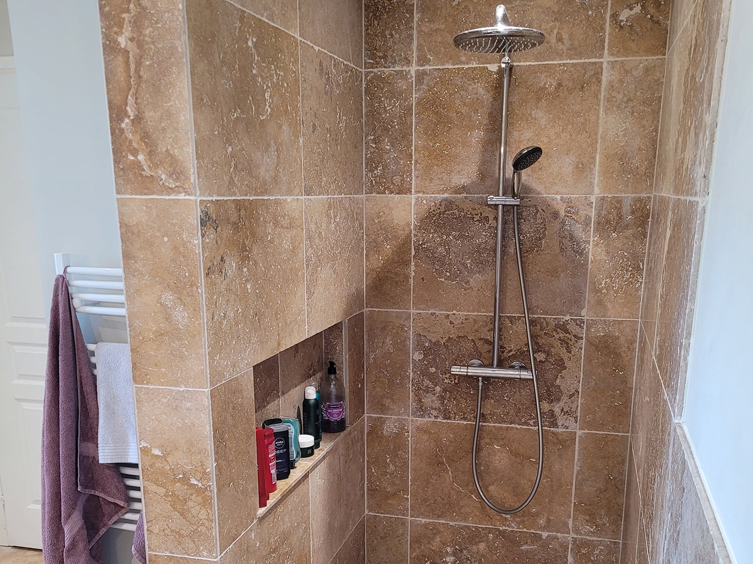 Bathroom | Holiday home in South of France