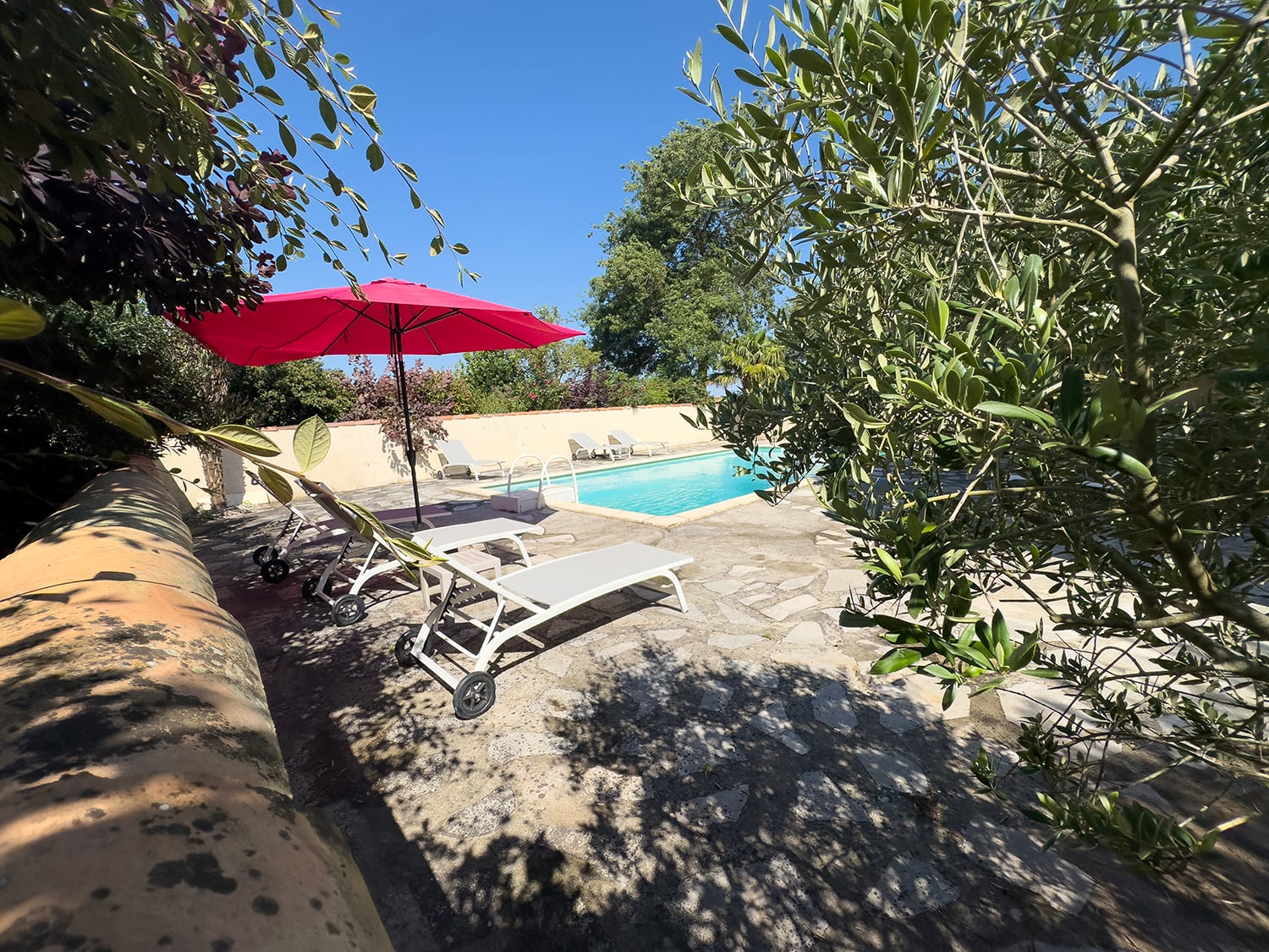 Private pool
