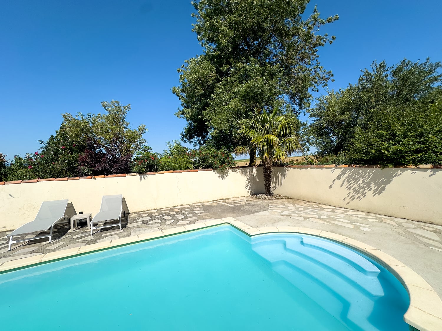 Private pool