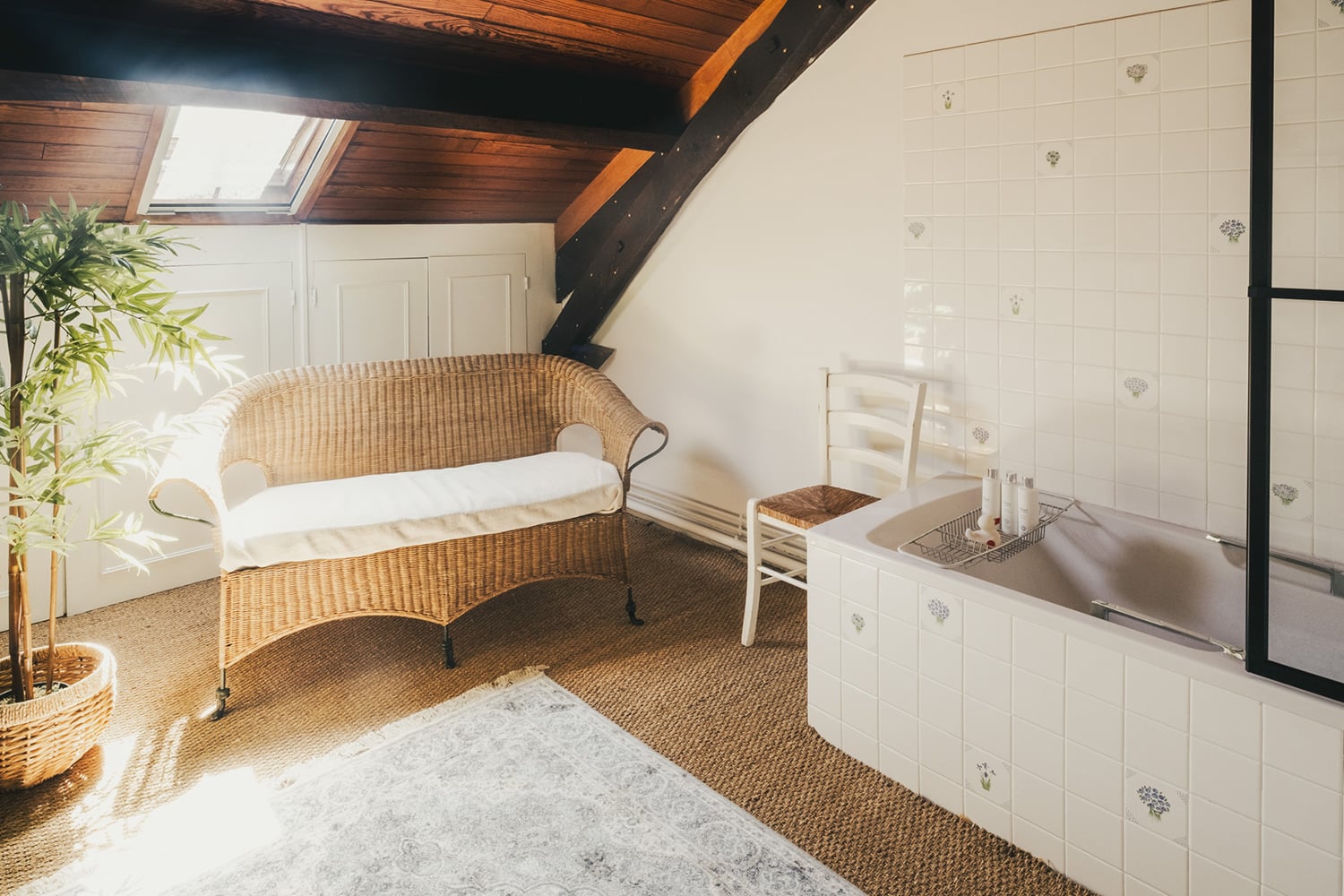 Bathroom | Holiday château in côte basque