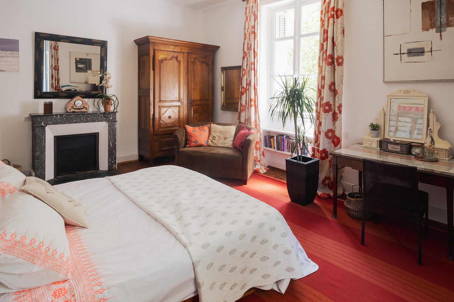 Bedroom | Holiday château in côte basque