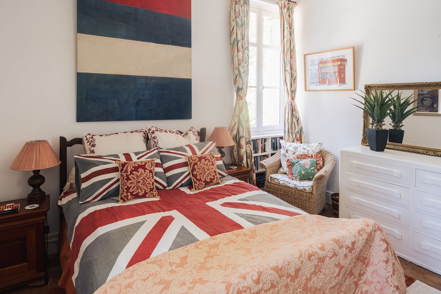 Bedroom | Holiday château in côte basque