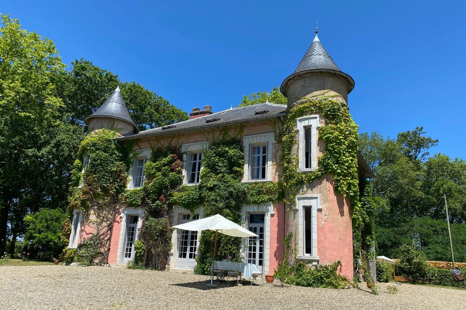 Holiday château in côte basque