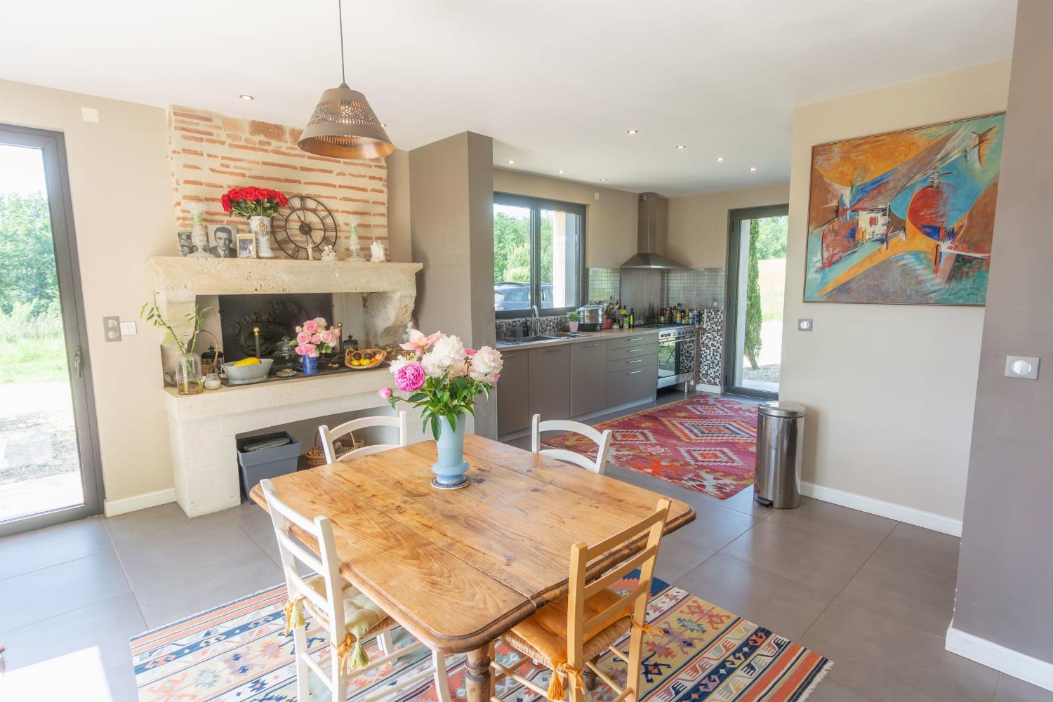 Dining room | Holiday home in South West France