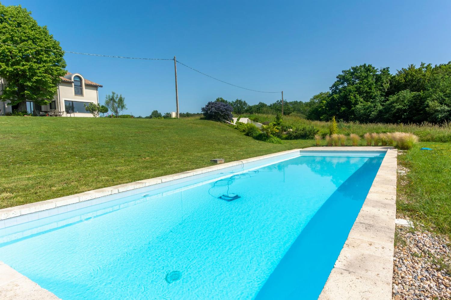 Private pool