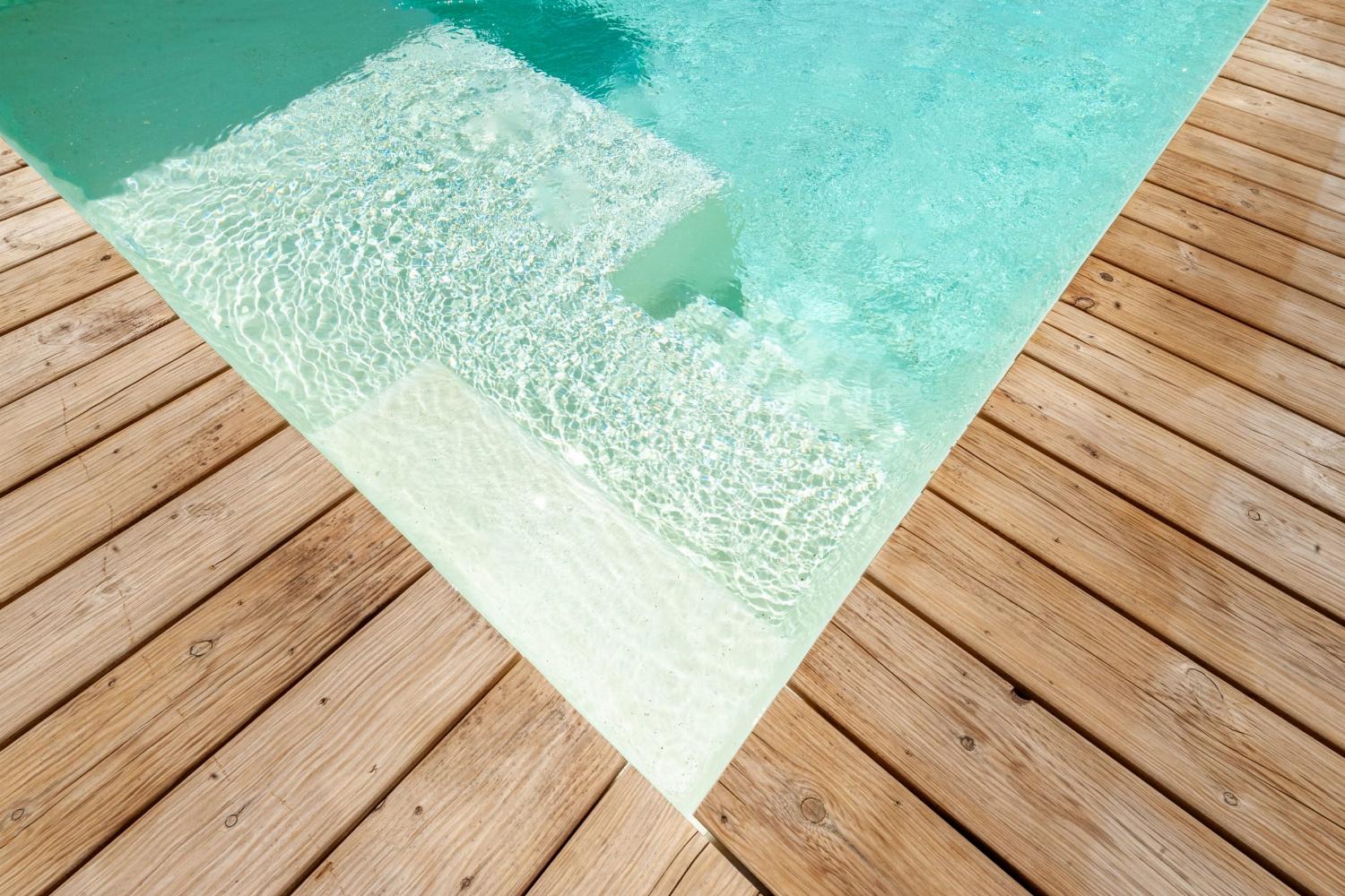 Private pool