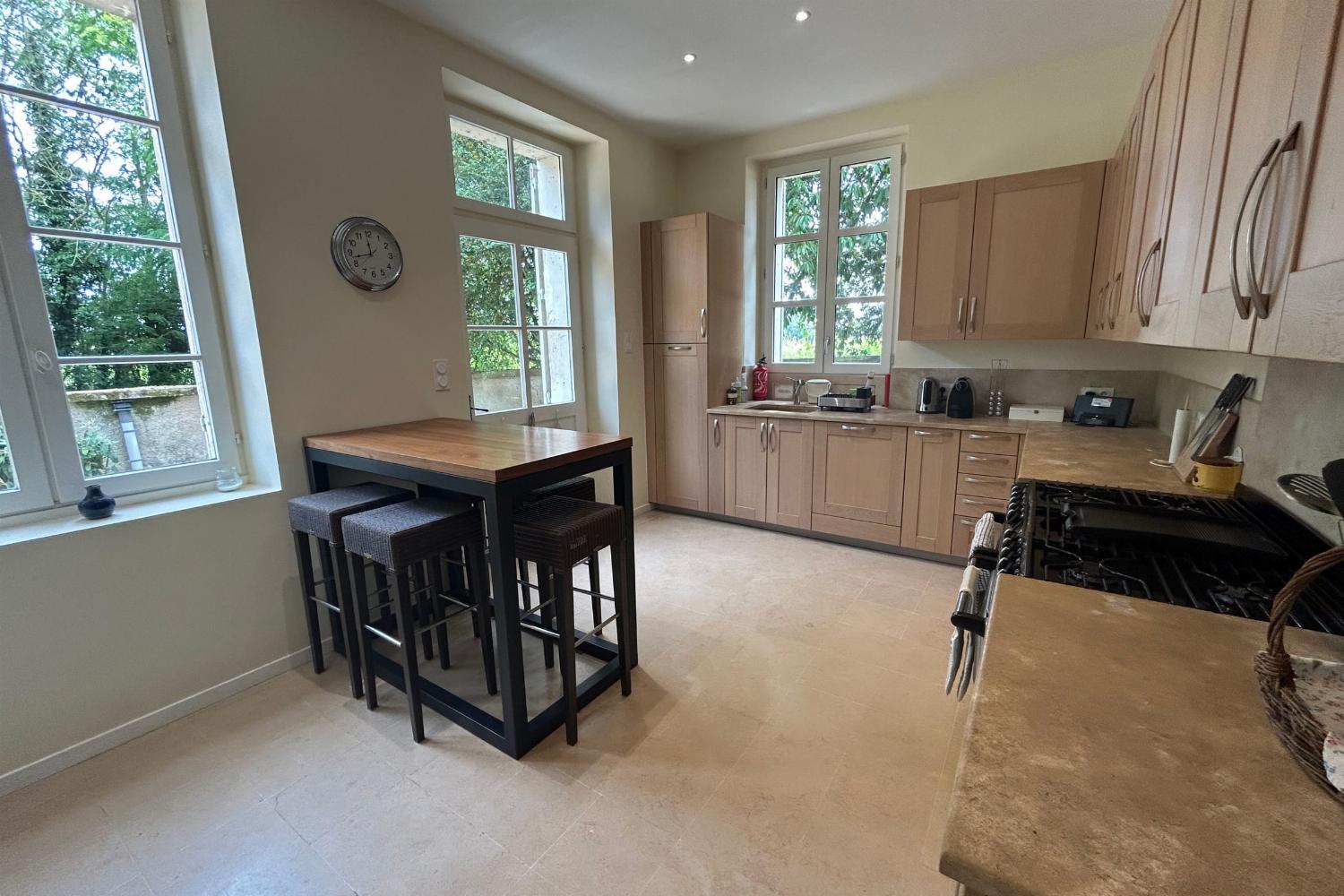 Kitchen | Holiday château in Burgundy