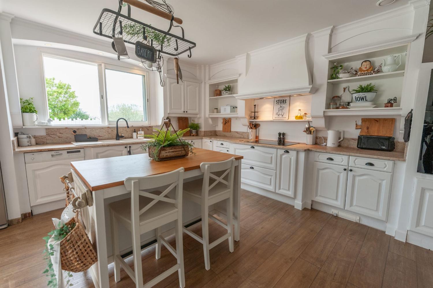 Kitchen | Holiday villa in South of France