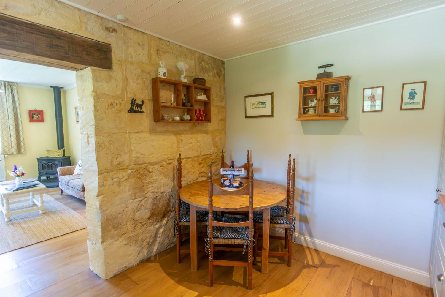 Dining room | Holiday home in Dordogne