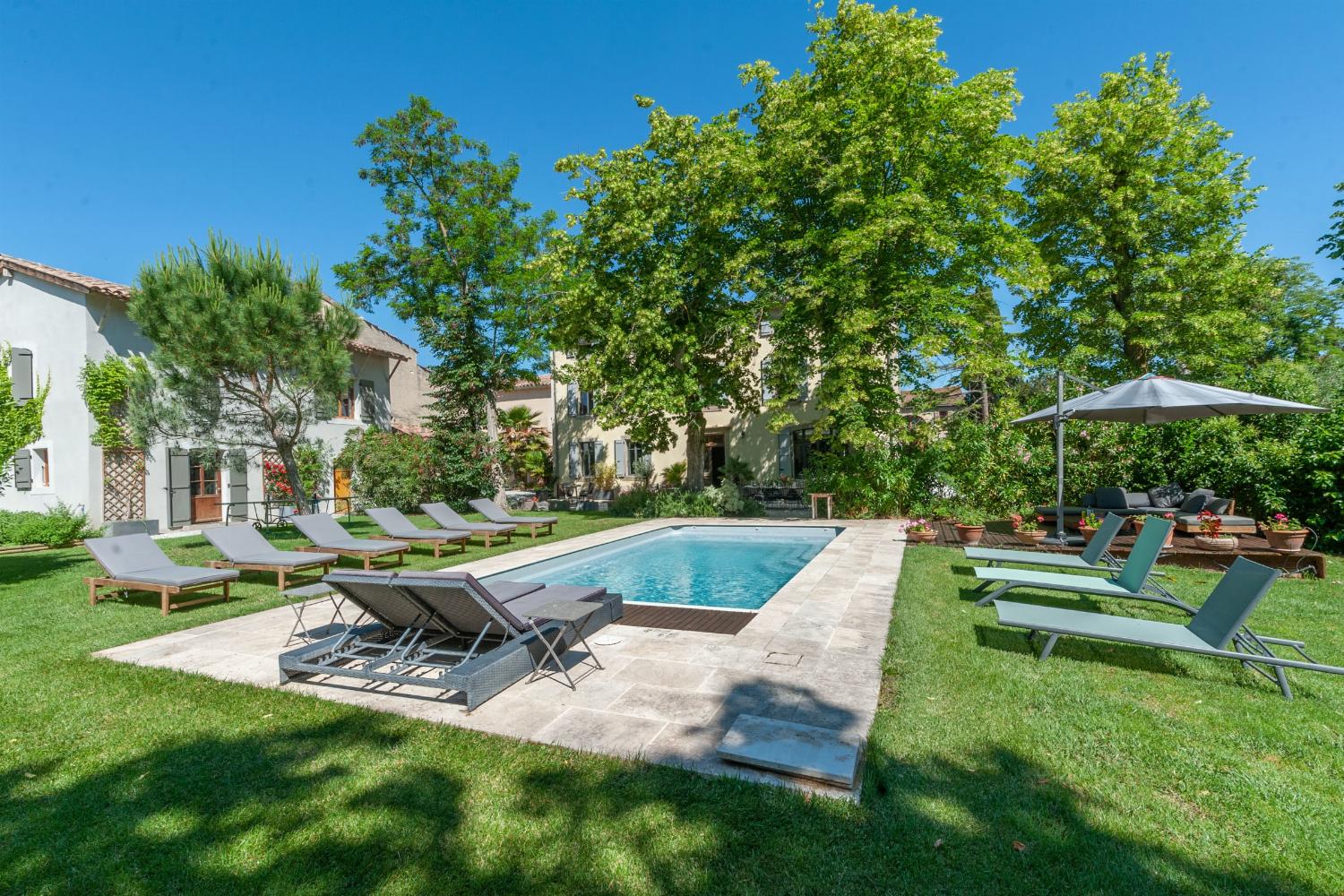 Private pool