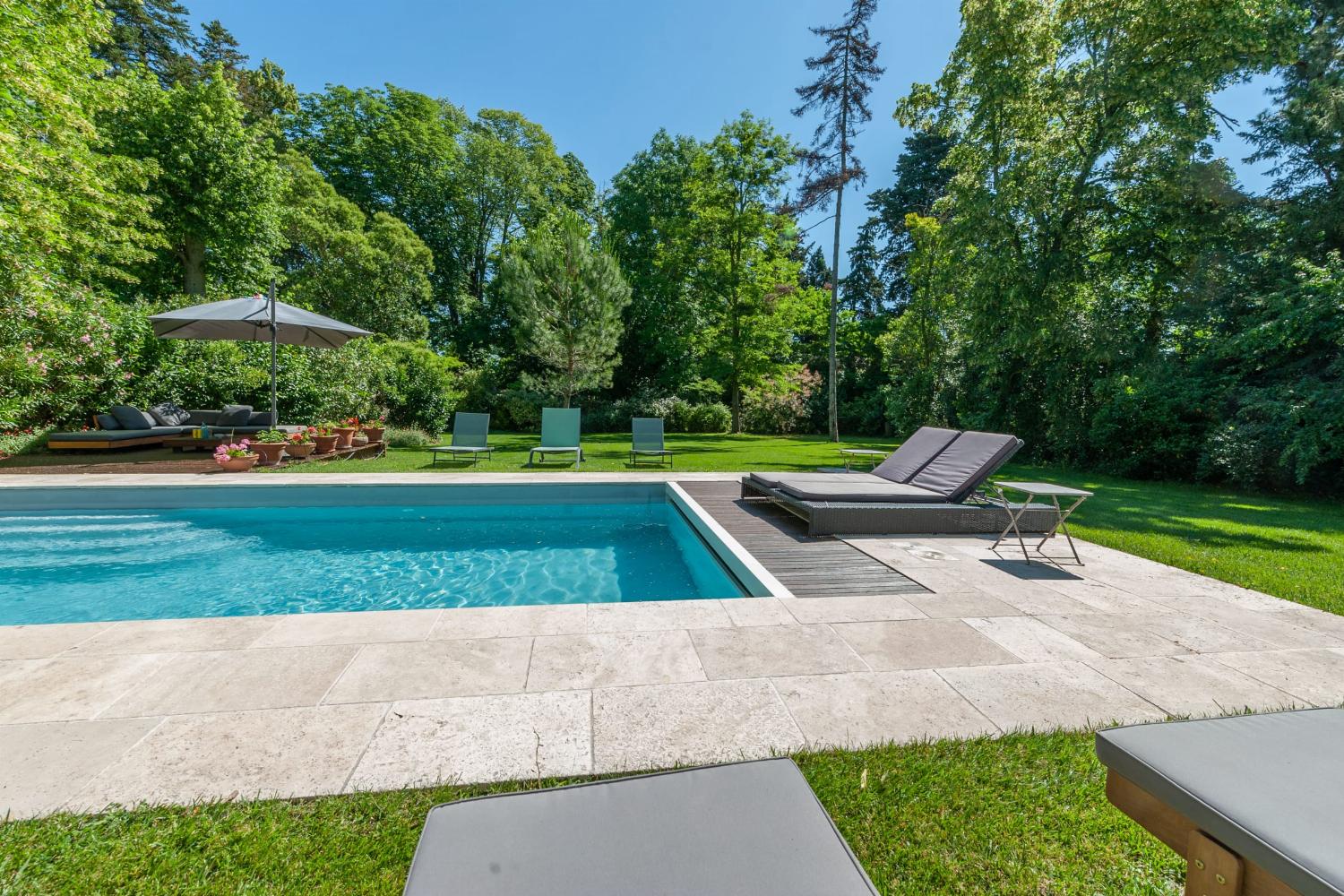 Private pool