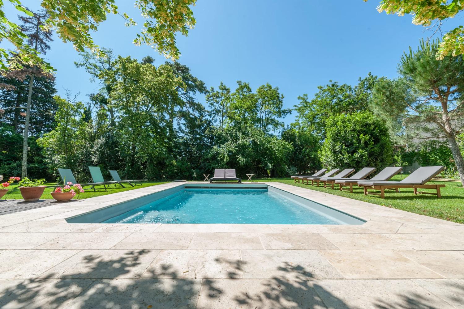 Private pool
