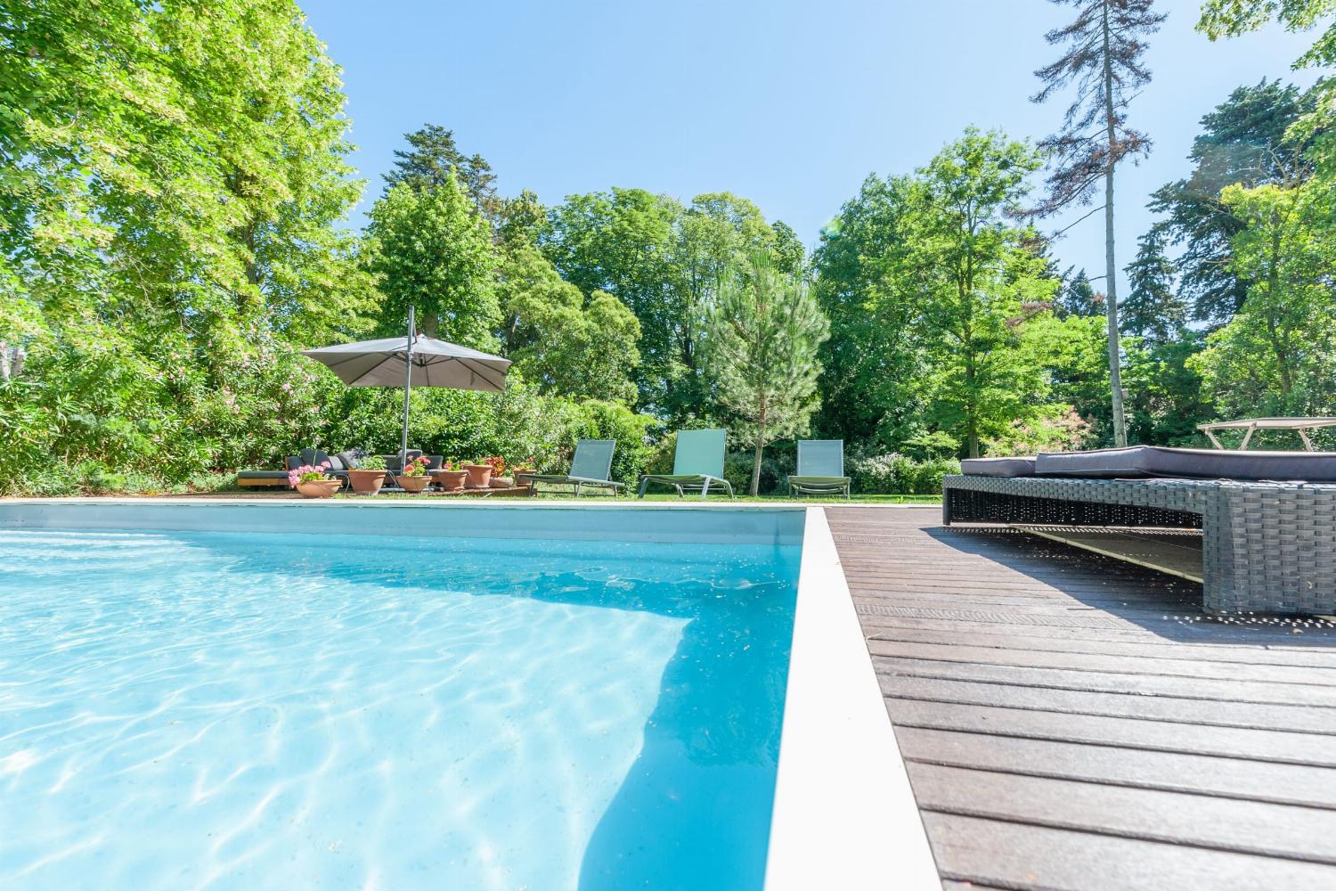 Private pool