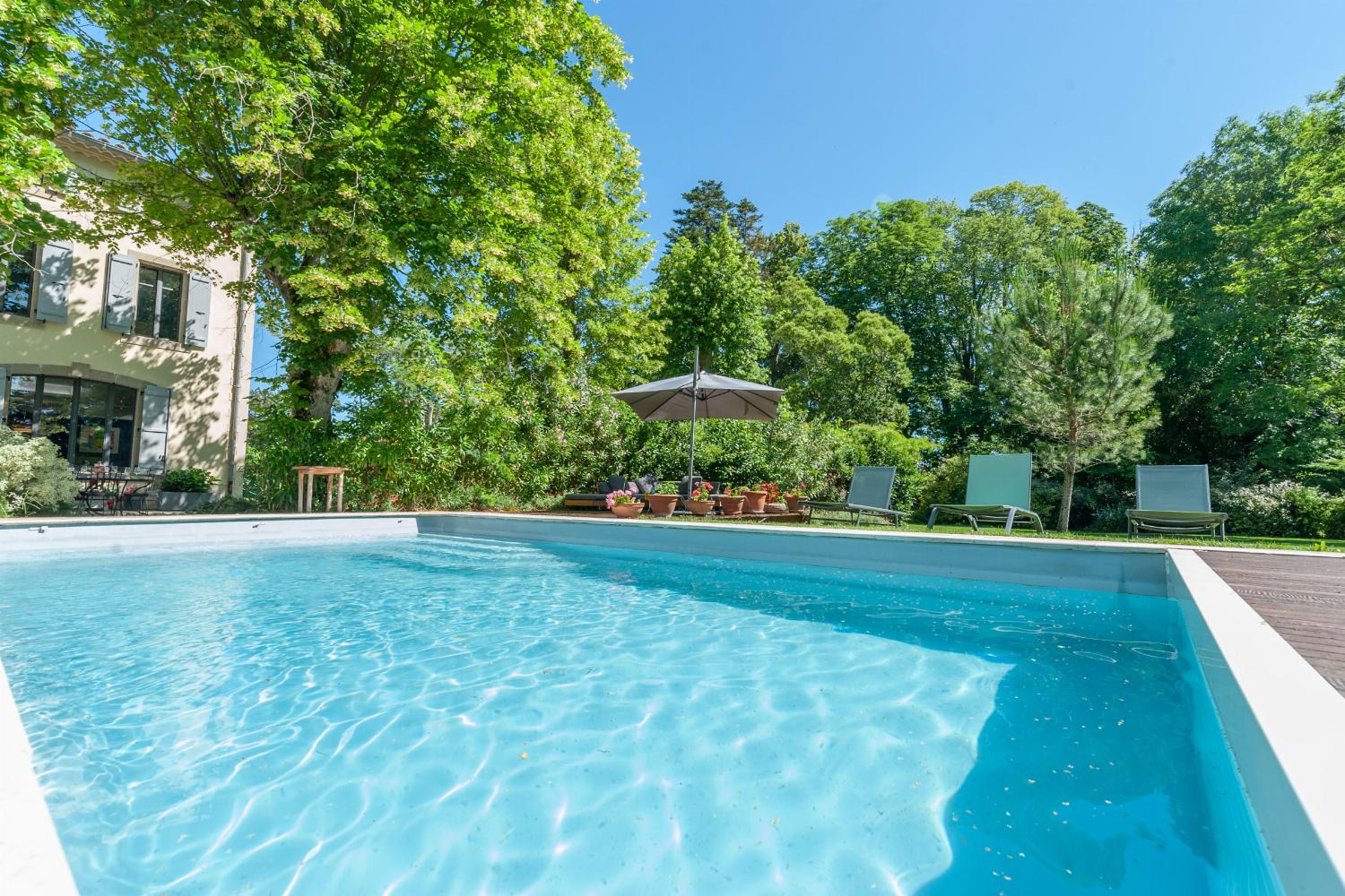 Private pool