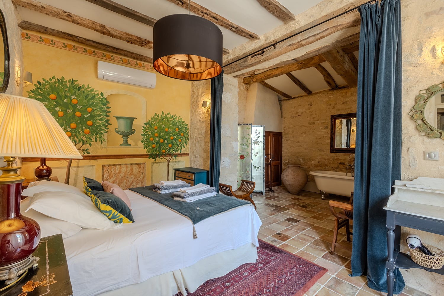 Bedroom | Rental home in Duras Bedroom | Rental home in Duras