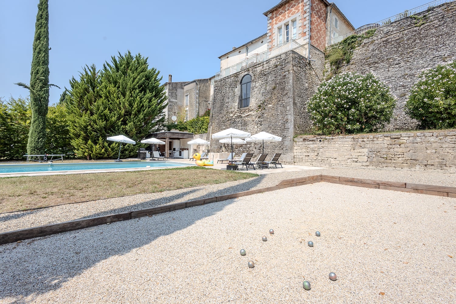 Boules court Boules court