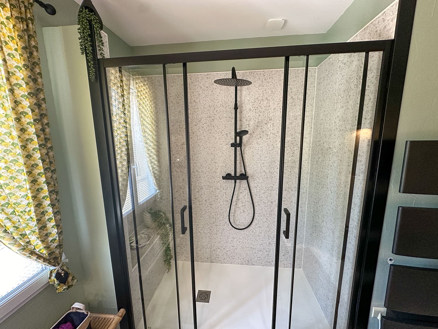 Bathroom | Holiday home in South of France