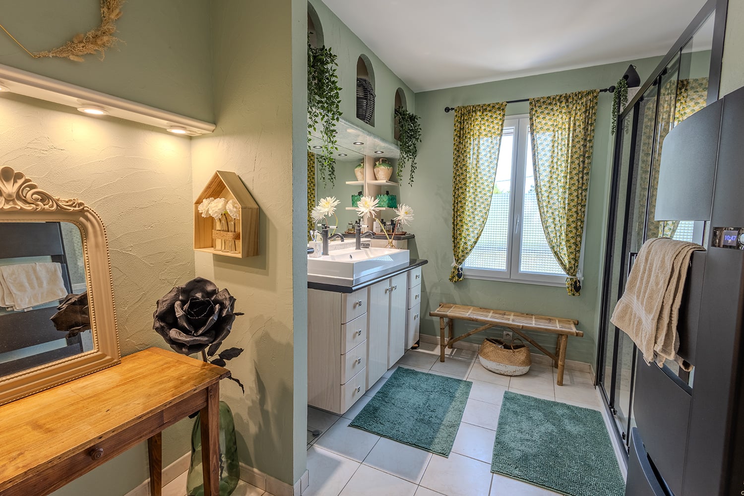 Bathroom | Holiday home in South of France