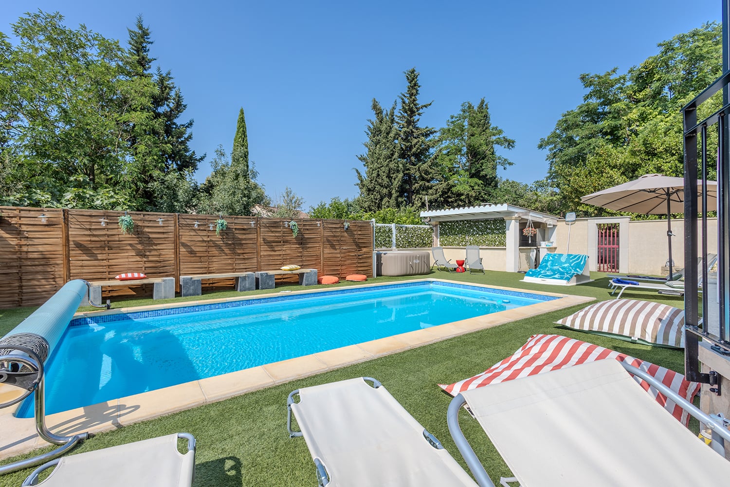 Private pool