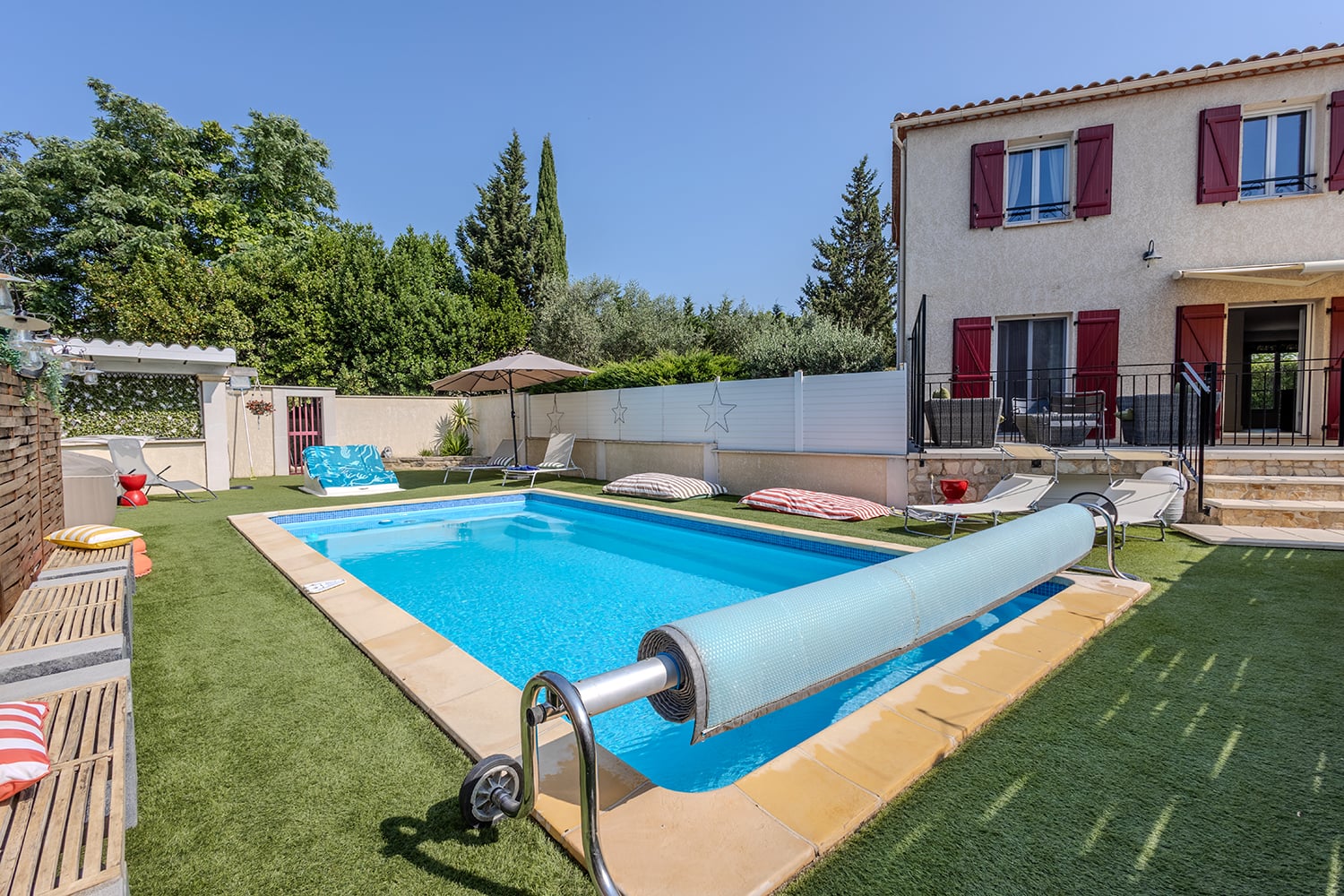 Private pool
