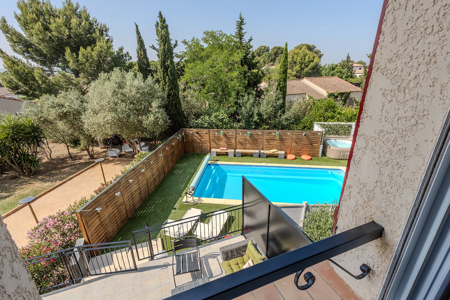 Private pool
