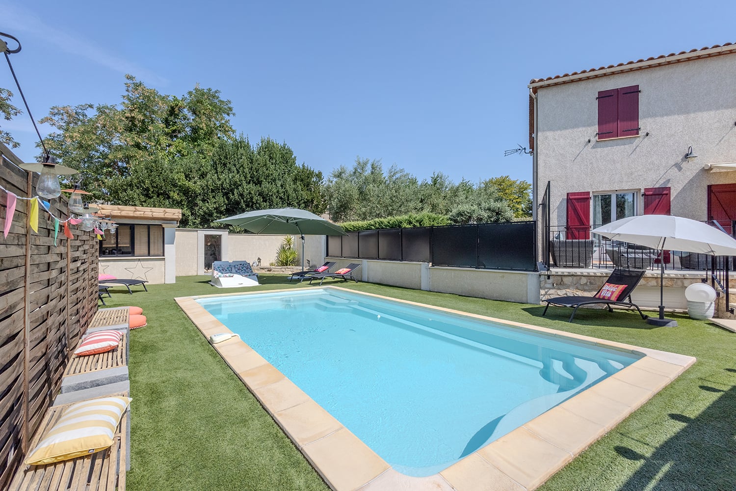 Private pool Private pool