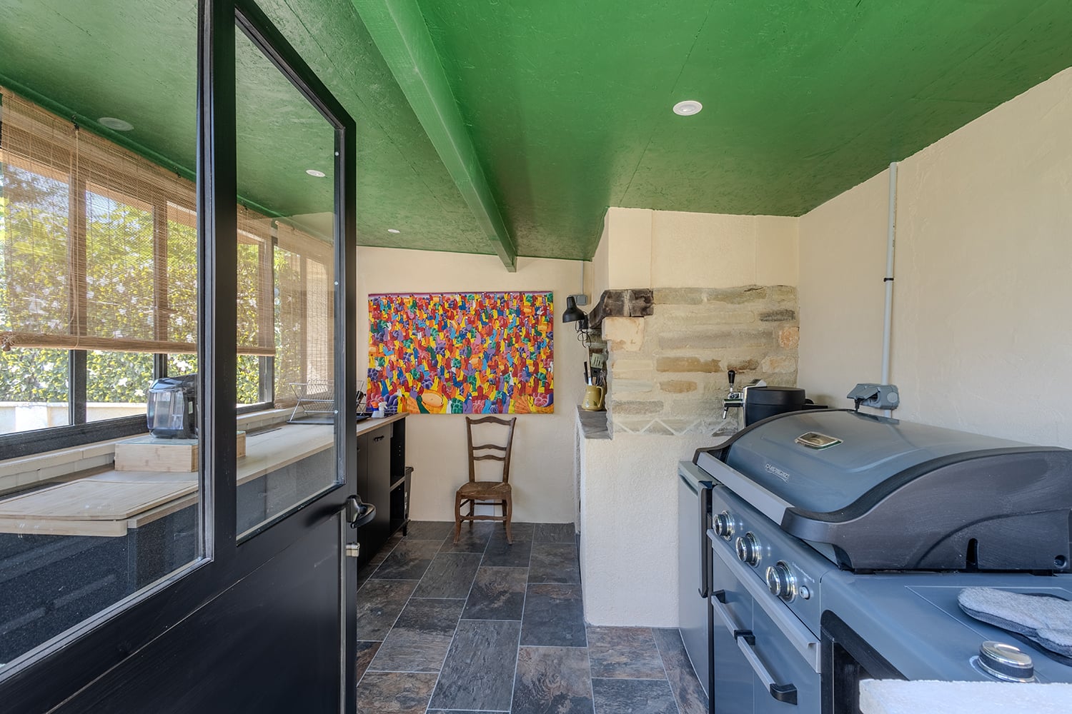 Summer kitchen | Holiday home in South of France Summer kitchen | Holiday home in South of France