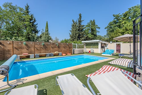 Private pool