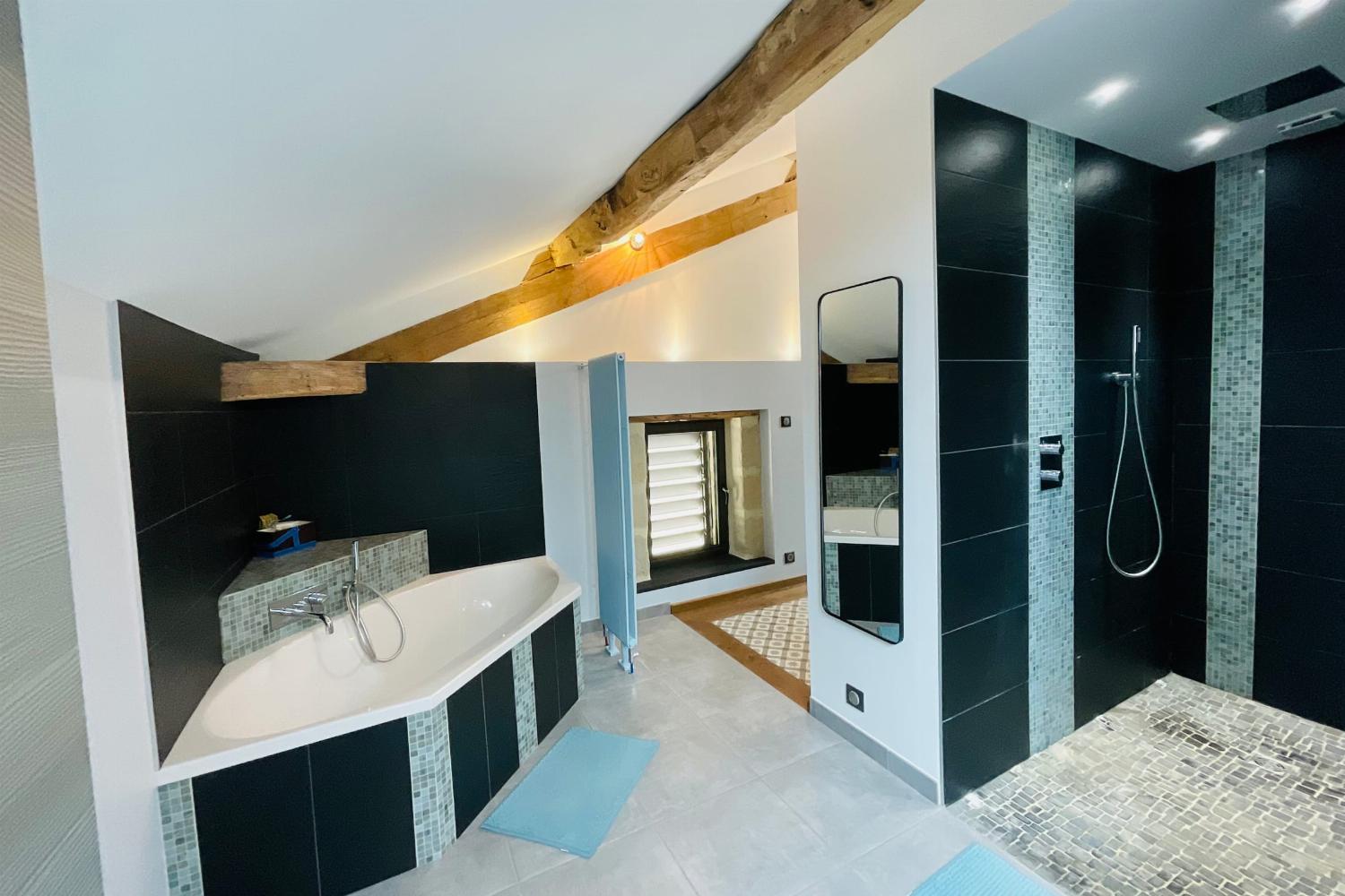 Bathroom | Holiday home in Lot-et-Garonne