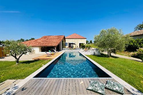 Holiday home in Lot-et-Garonne with private heated pool