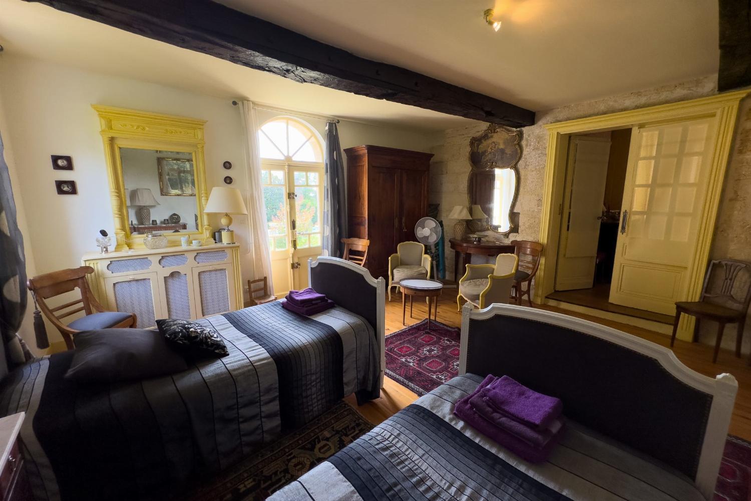 Bedroom | Holiday château in Dordogne