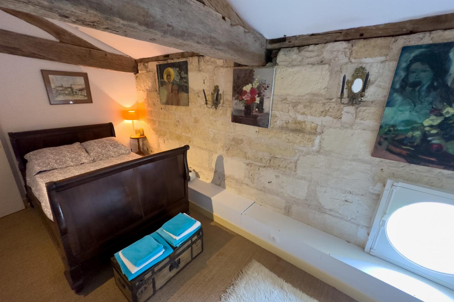 Bedroom | Holiday château in Dordogne