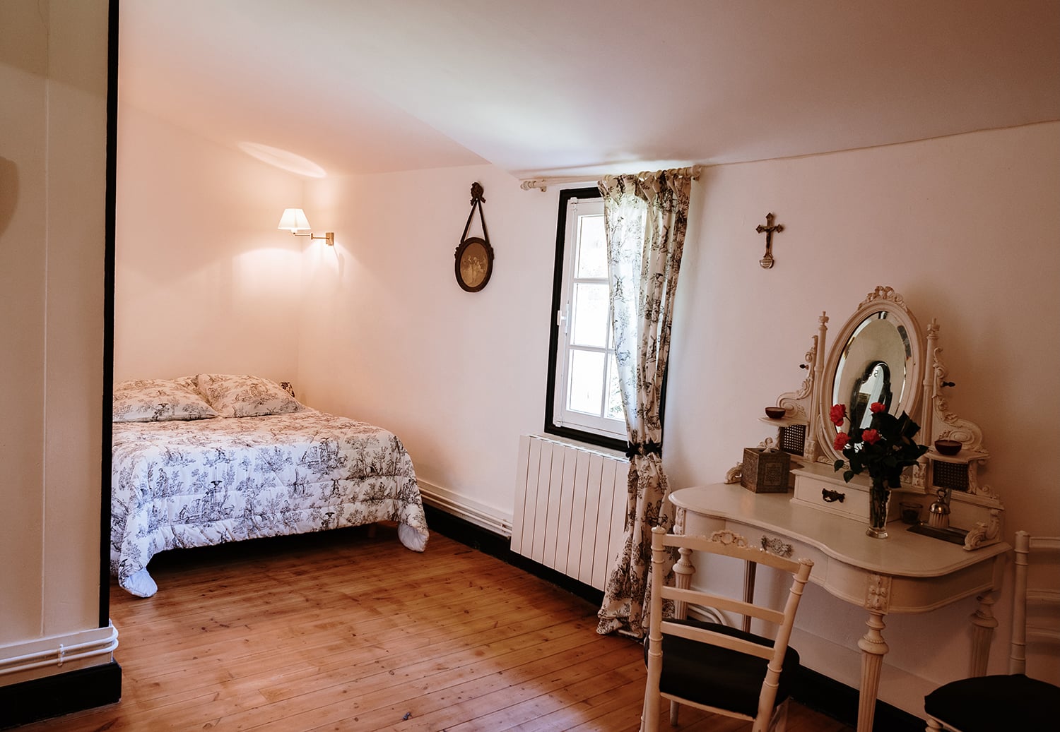 Bedroom | Holiday château in Dordogne