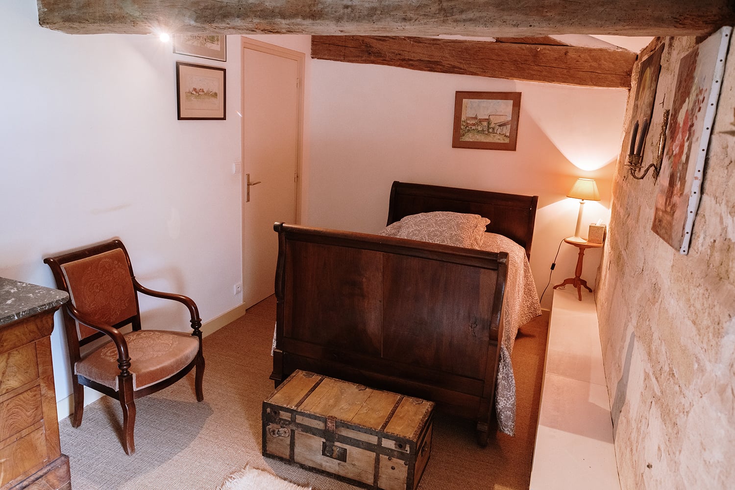 Bedroom | Holiday château in Dordogne