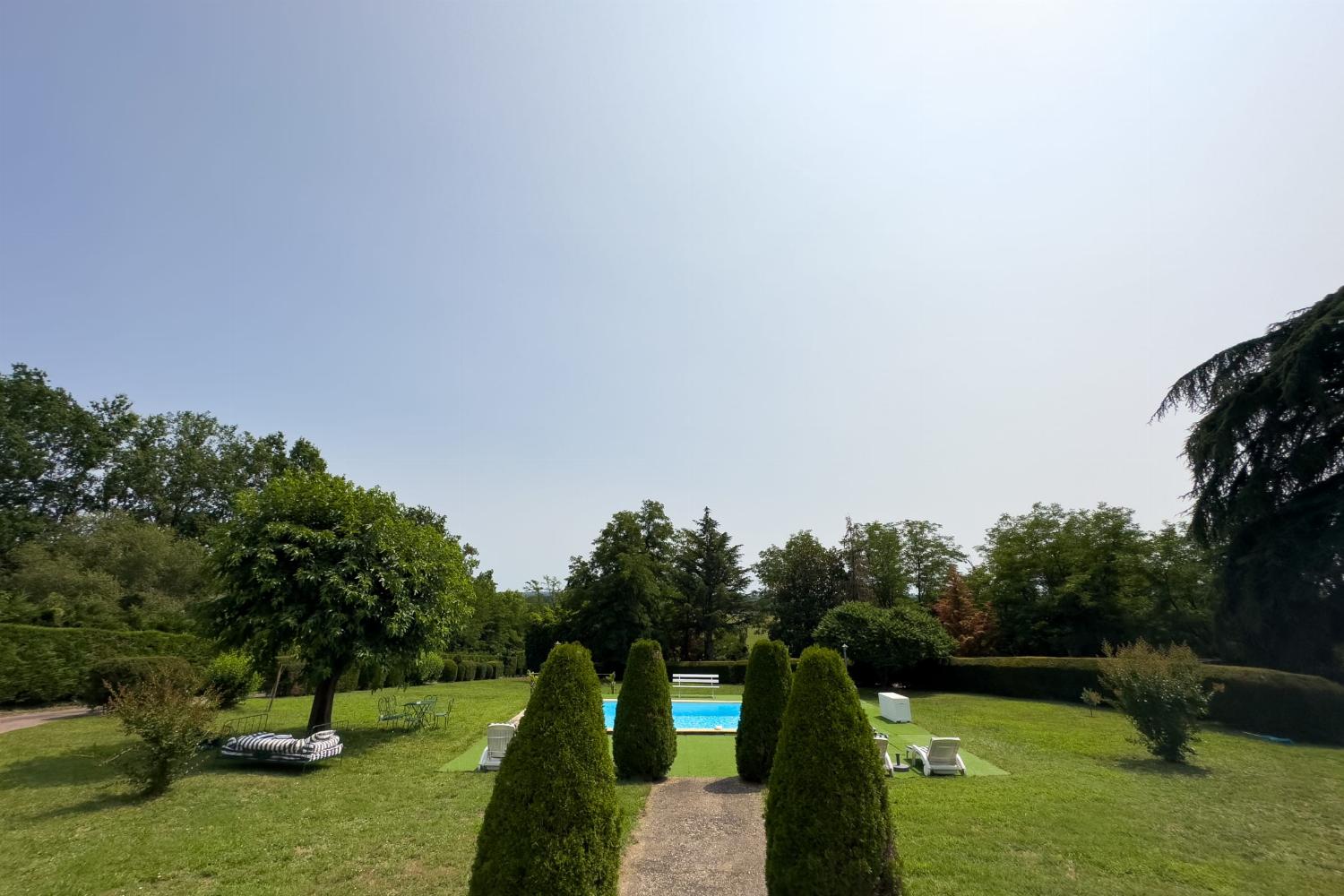 Garden | Holiday château in Dordogne