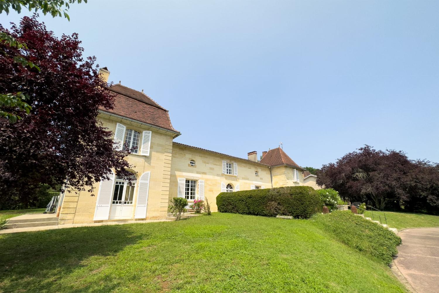 Holiday château in Dordogne