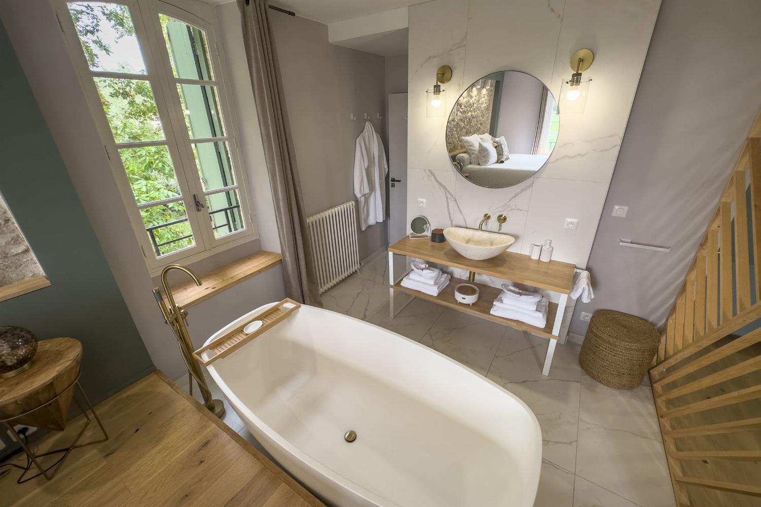 Bathroom | Holiday home in Tarn-en-Garonne