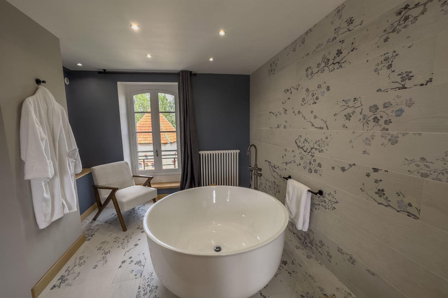 Bathroom | Holiday home in Tarn-en-Garonne